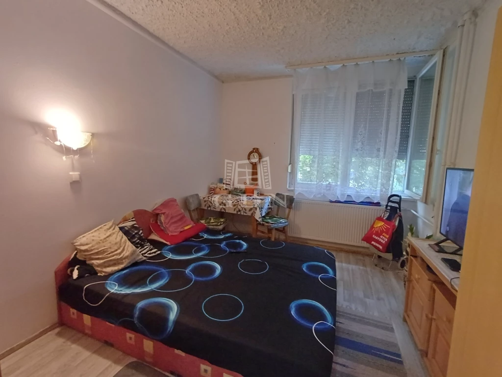 For sale brick flat, Baja, Újvárosi lakótelep, Kodály Zoltán utca