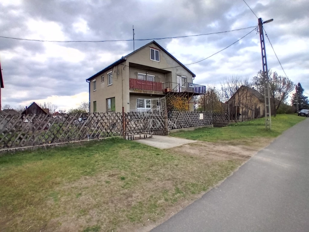 For sale house, Érsekcsanád, Új sor