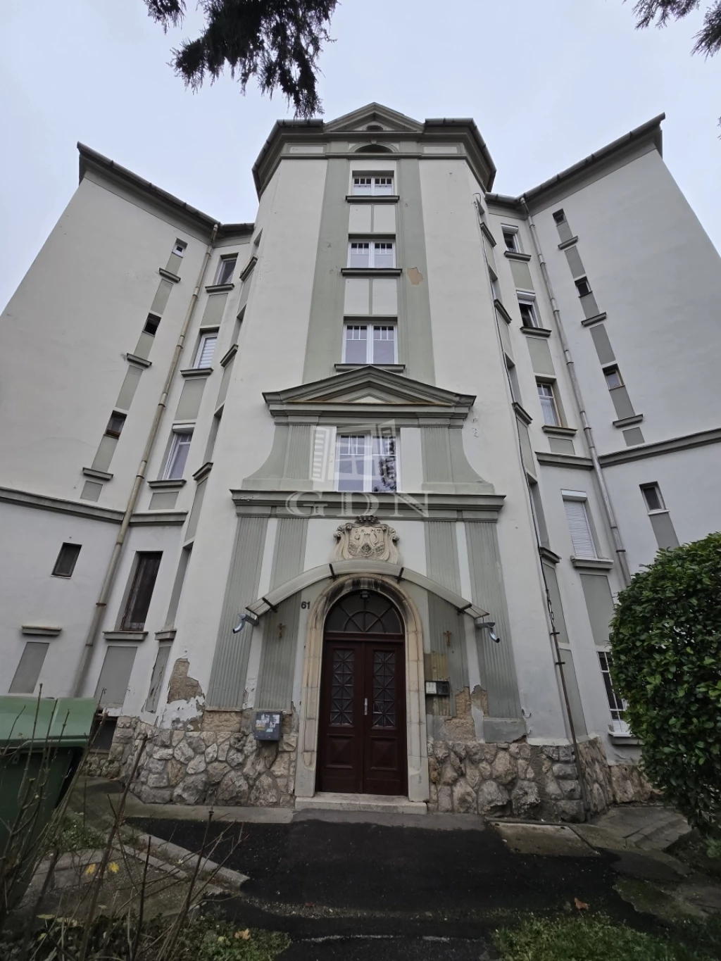 For sale brick flat, Pécs, Szigeti külváros, Petőfi utca