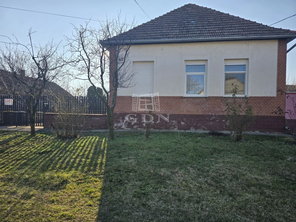 Eladó családi ház, Gara, Dózsa György utca