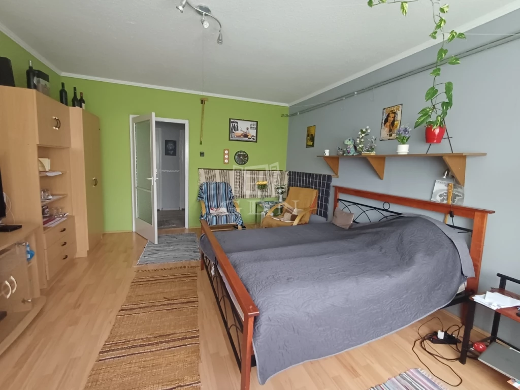 Eladó panellakás, Baja, Kölcsey Ferenc utca