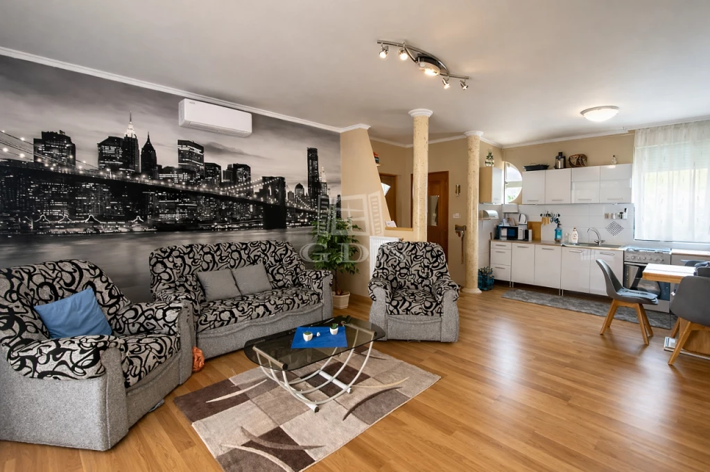 Eladó téglalakás, Baja, Szállásváros, Szabadság utca