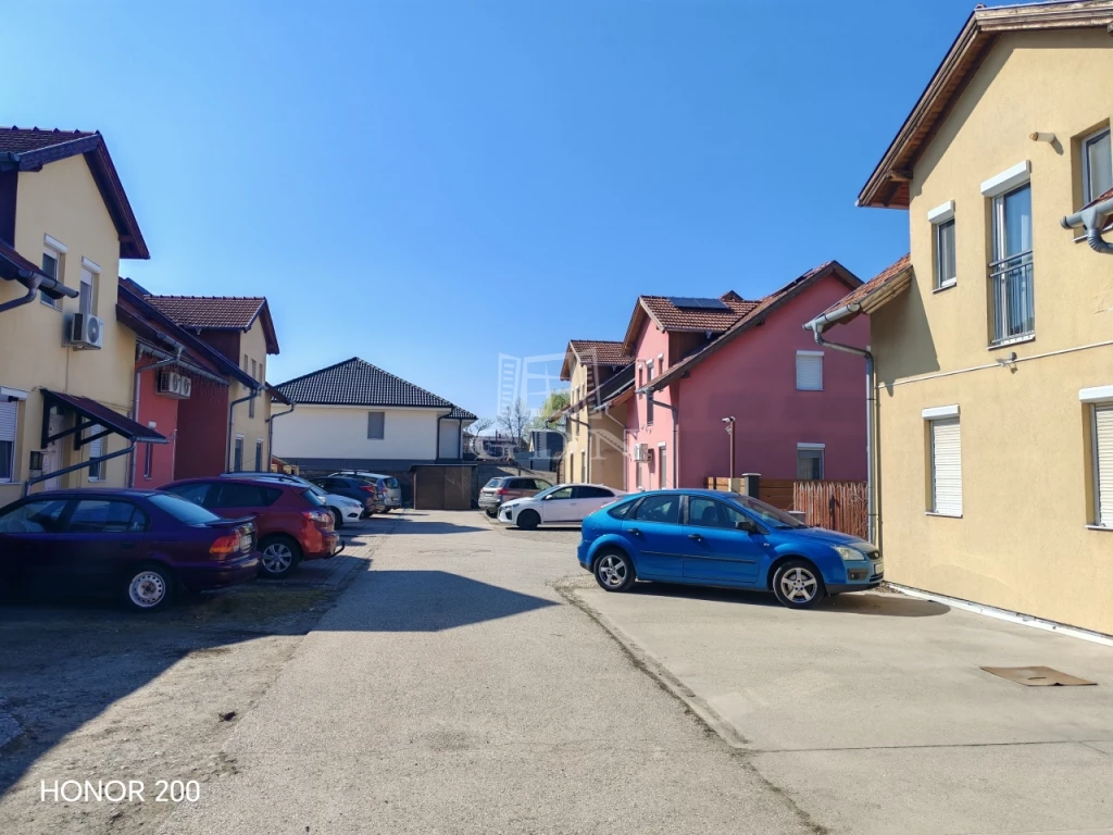 For sale brick flat, Szigetszentmiklós, Komáromi köz