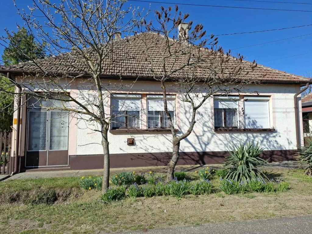 c3-1-name c2-1-name, Tompa, Sallai Imre utca