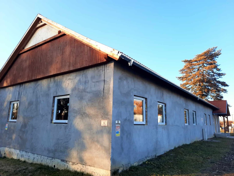 For sale house, Csákány