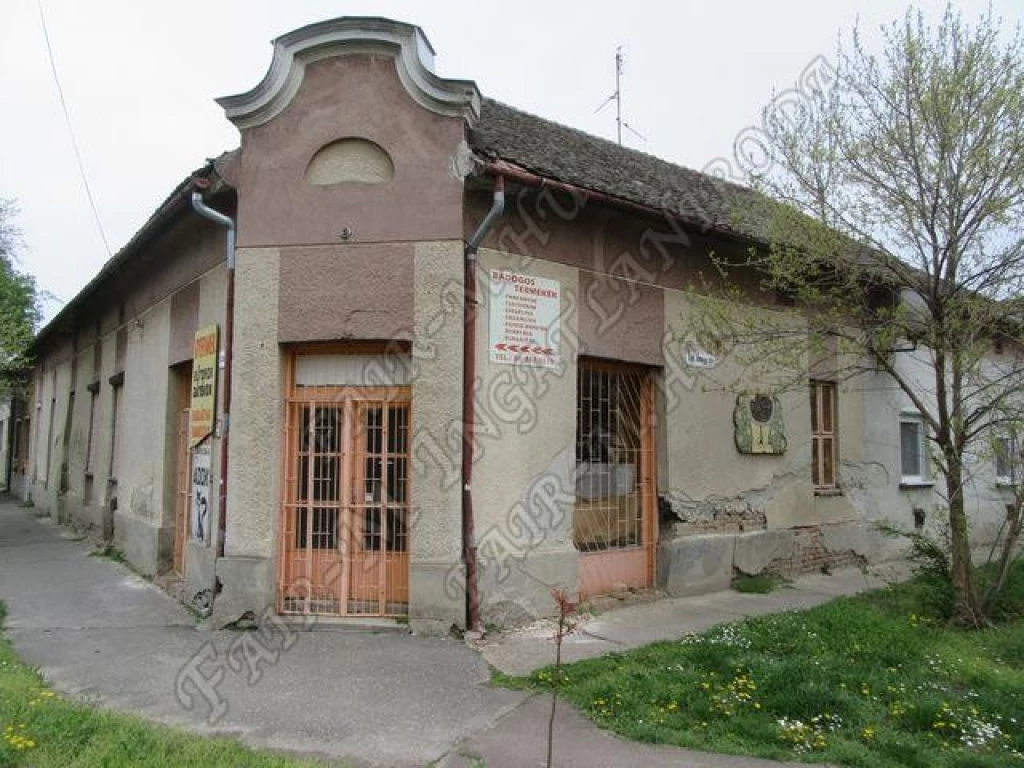 For sale house, Hódmezővásárhely, Szent István tér