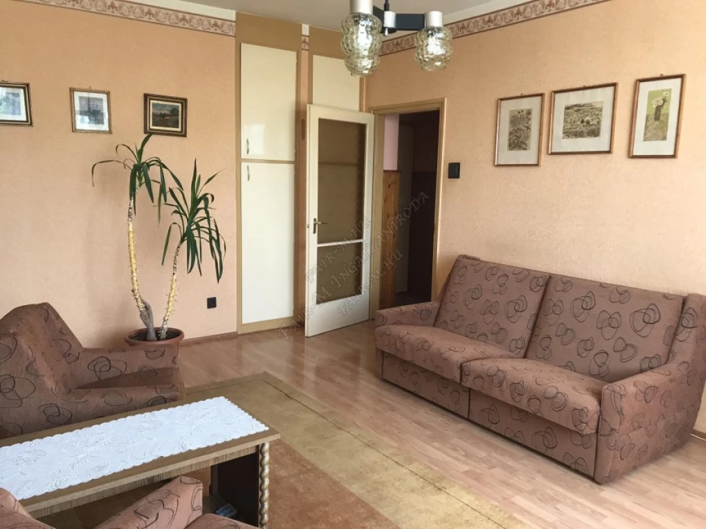 For sale brick flat, Szentes, Kossuth Lajos utca