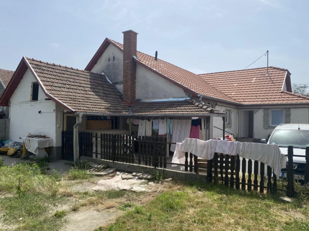 For sale house, Óföldeák, Központ