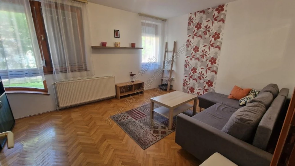 Kiadó Társasházi lakás
