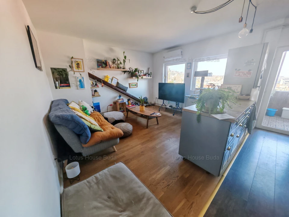 For sale brick flat, Budapest XII. kerület