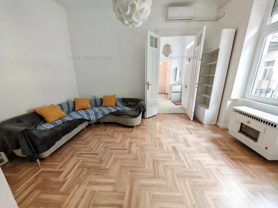 For sale brick flat, Budapest XII. kerület