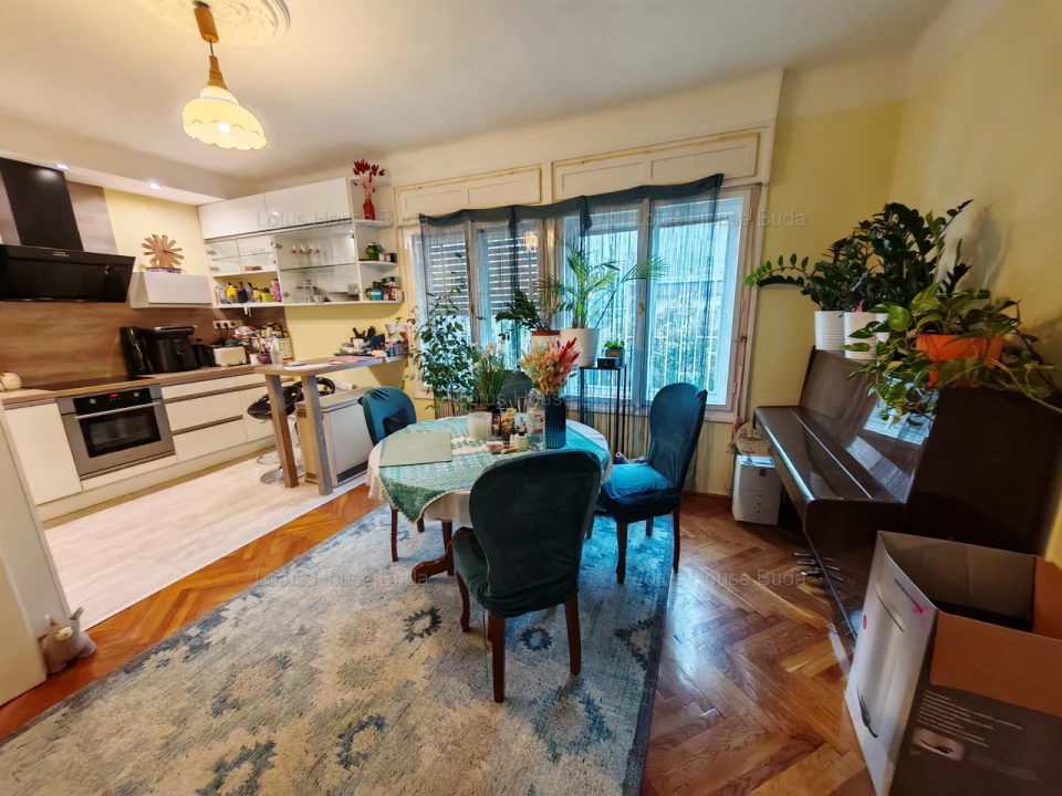 For sale brick flat, Budapest II. kerület