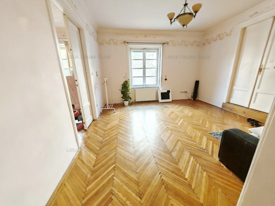 Eladó téglalakás, Budapest II. kerület