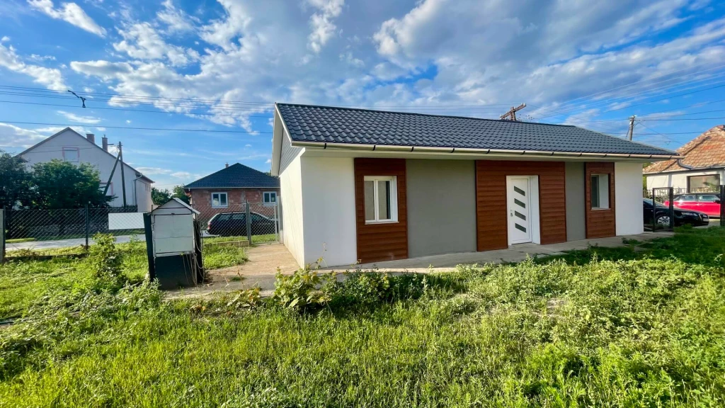 Eladó családi ház, Mezőkövesd