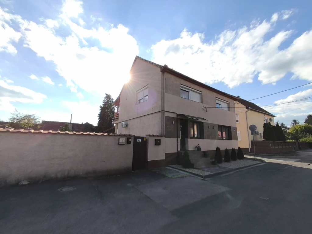 c3-1-name c2-23-name, Miskolc