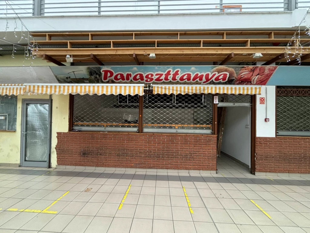 For rent store, Miskolc