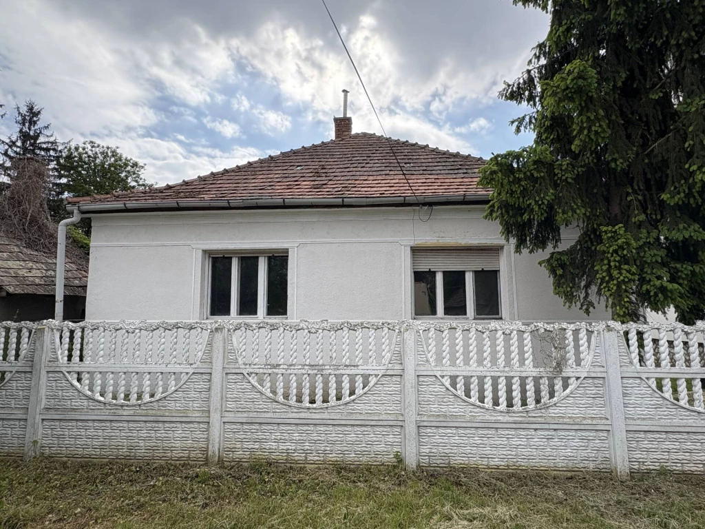 For sale house, Gesztely