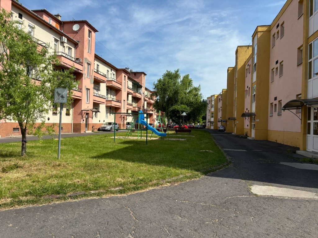 Kiadó egyéb lakás, Miskolc