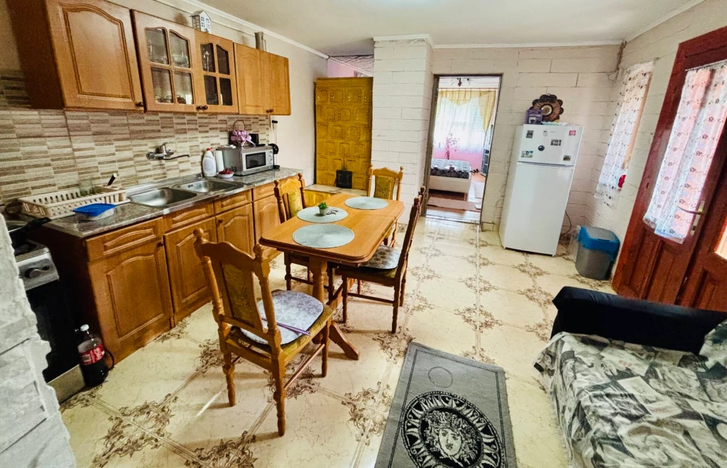 Eladó Szikszón 70 m2-es családi ház