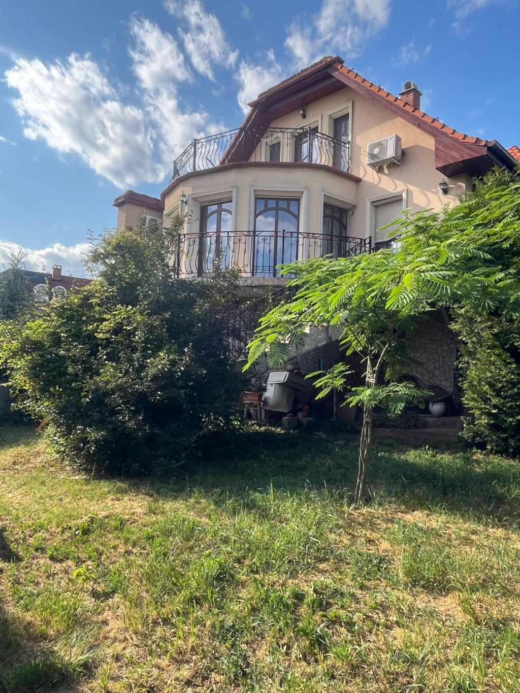 c3-1-name c2-1-name, Miskolc