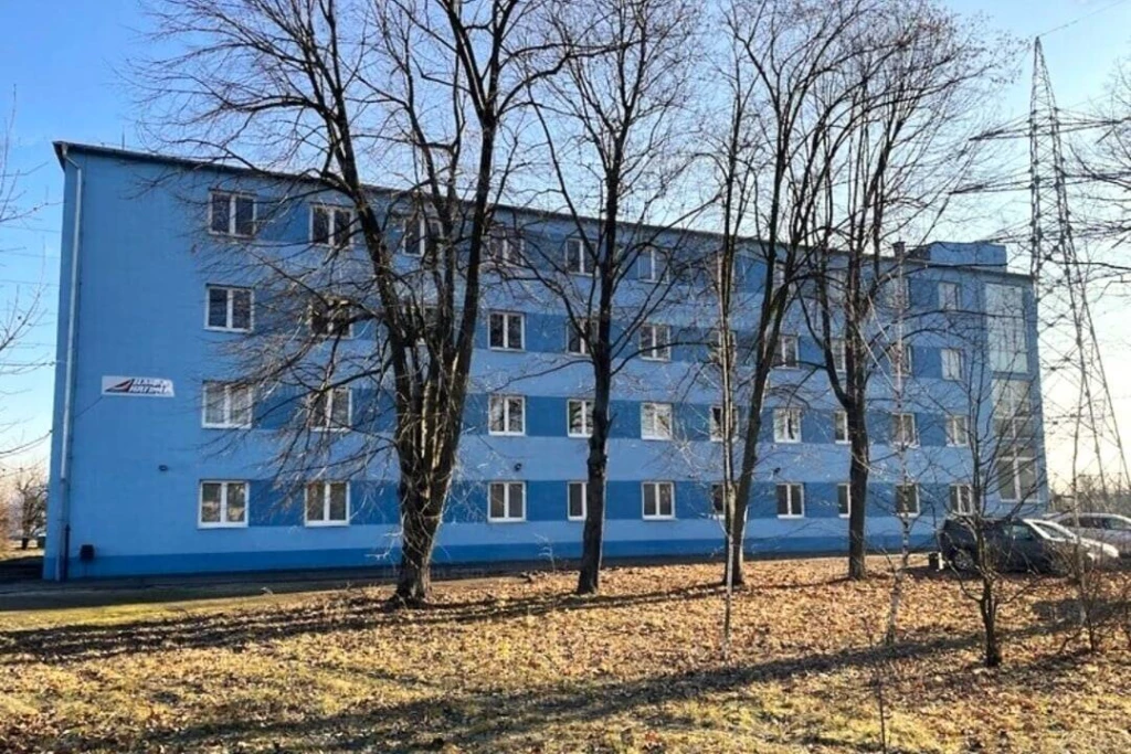 Eladó 2000 m2-es, 4 szintes, sokoldalúan hasznosítható irodaépület Sajókeresztúron!