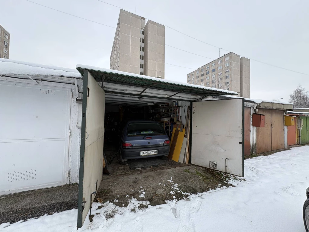 c3-1-name c2-74-name, Miskolc