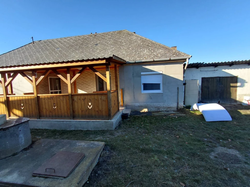 Felújított 1,5szobás családi ház eladó Hernádszentandráson ! !