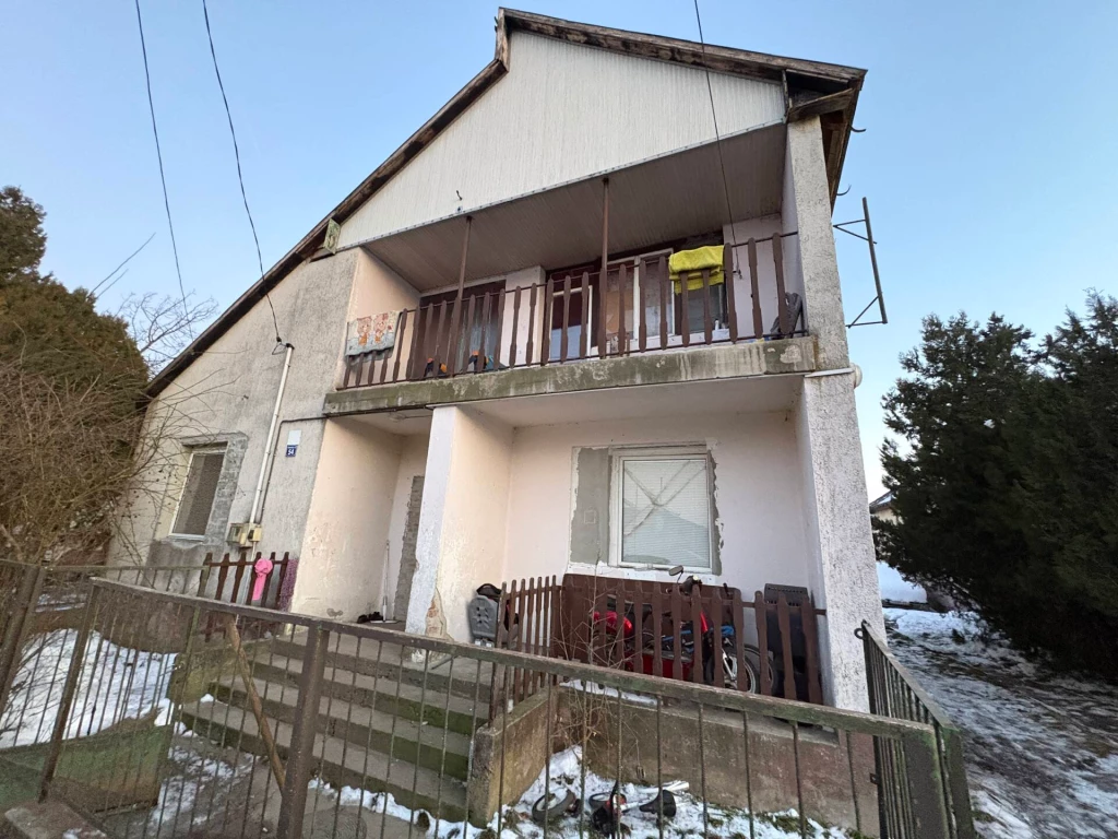 Eladó felújítandó családi ház Sajóládon – Babaváró és Falusi CSOK is igényelhető!