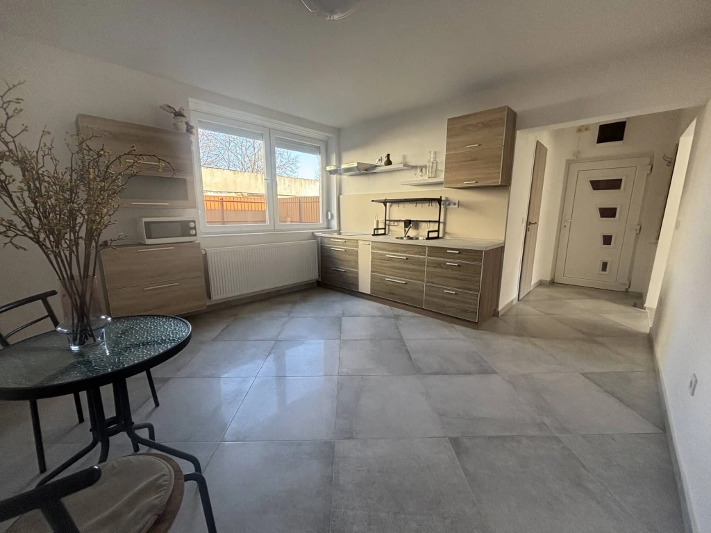 Eladó Tárna utcai lakás