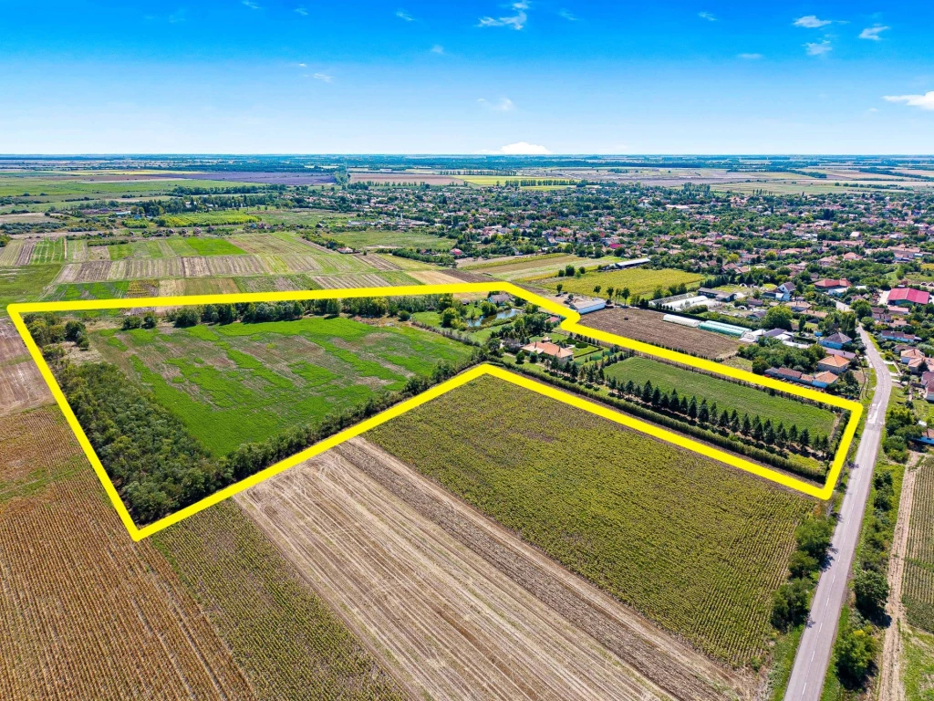 Eladó Vendéglátás, Kenderes Kunhegyesi út 130.000.000 Ft