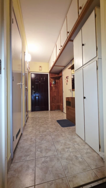 Eladó panellakás, Székesfehérvár