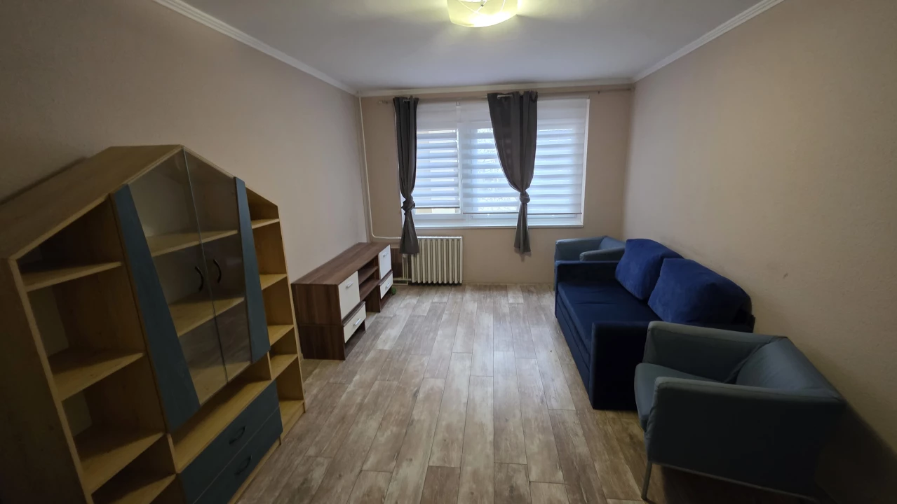 Eladó panellakás, Székesfehérvár