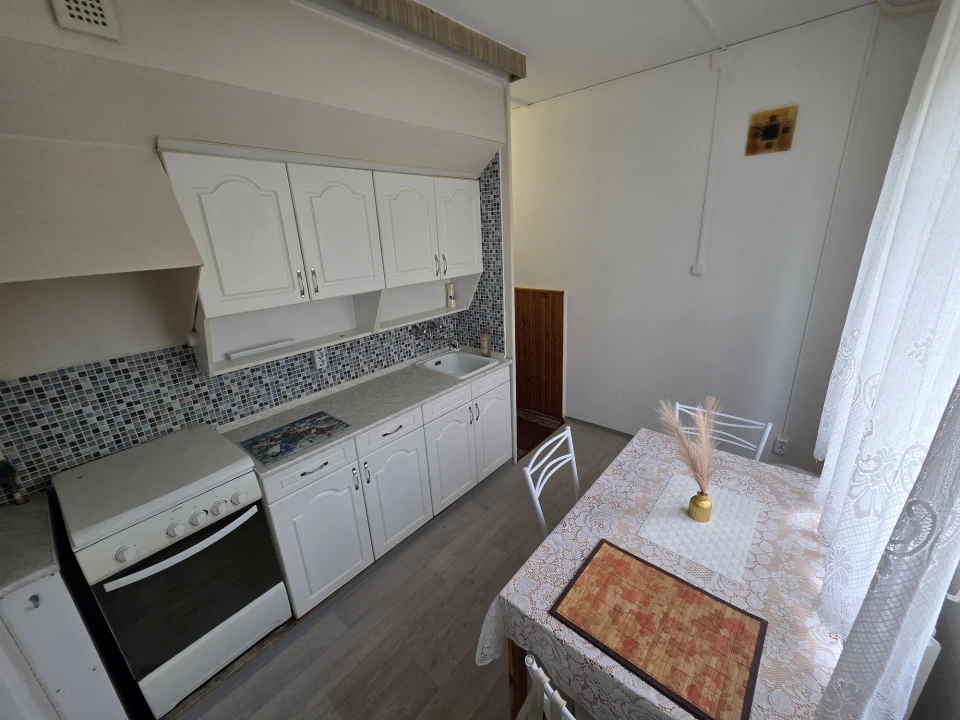 c3-1-name c2-21-name, Székesfehérvár