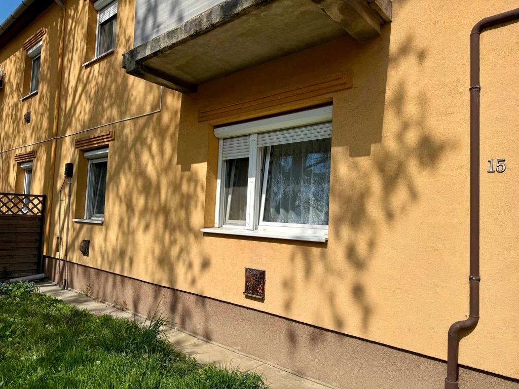 Eladó egyéb lakás, Törökszentmiklós