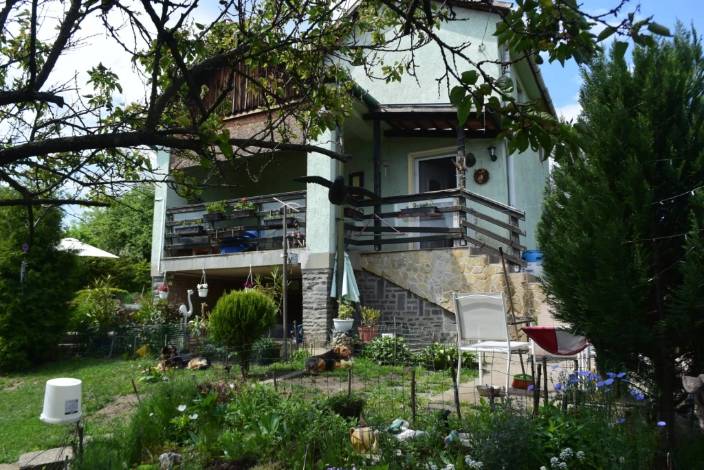 c3-1-name c2-63-name, Miskolc