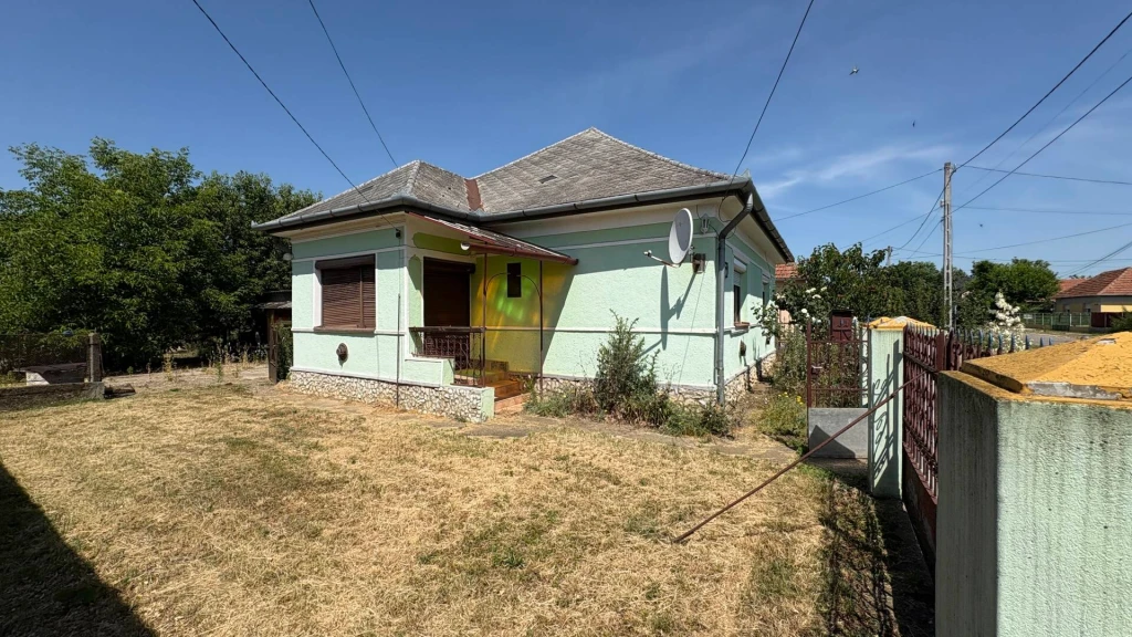 c3-1-name c2-1-name, Gesztely