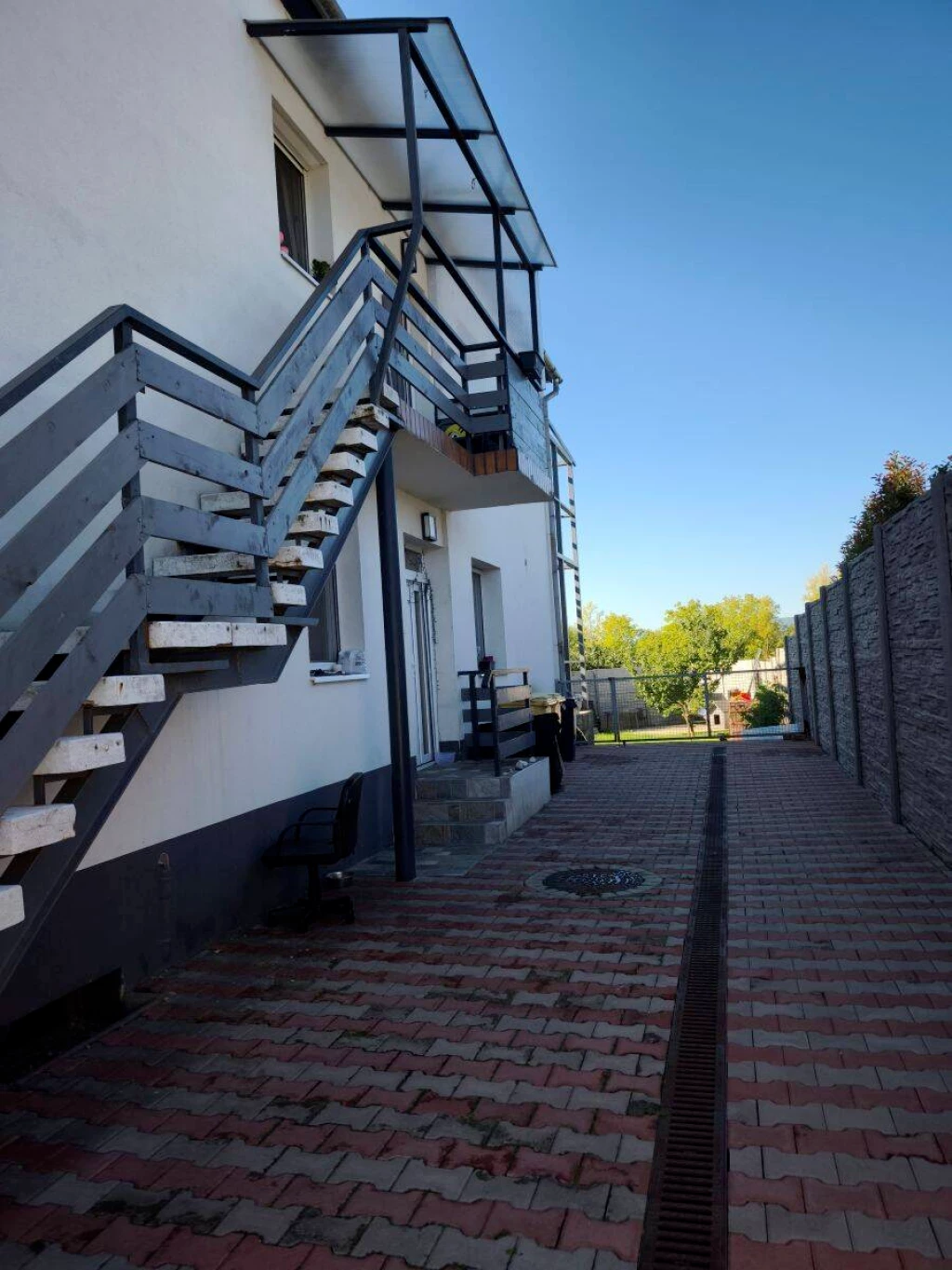 c3-1-name c2-23-name, Miskolc