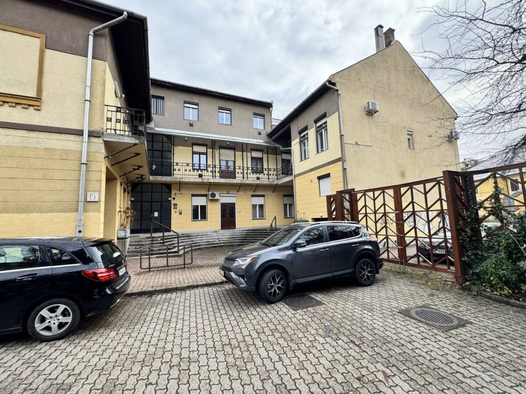 Kiadó egyéb lakás, Miskolc