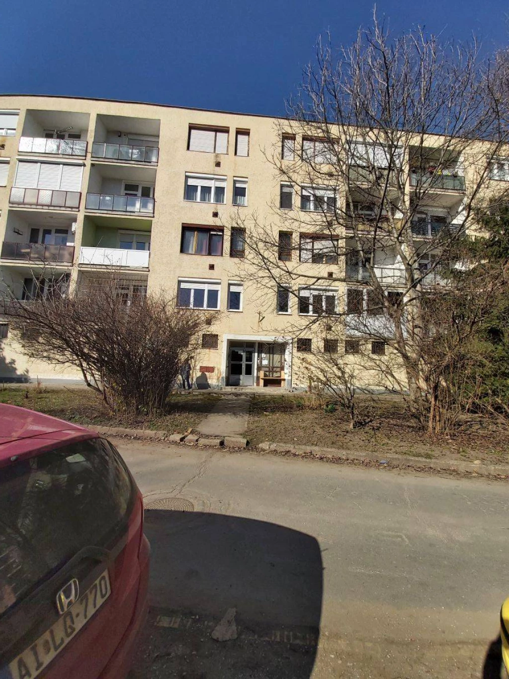 Eladó zöldövezeti, azonnal költözhető 55 nm-es lakás a Kilián-délen