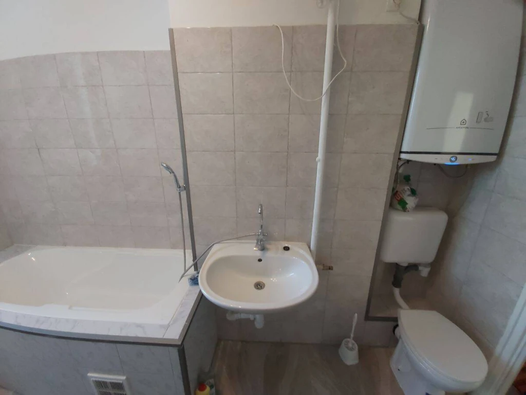 Eladó zöldövezeti, azonnal költözhető 55 nm-es lakás a Kilián-délen