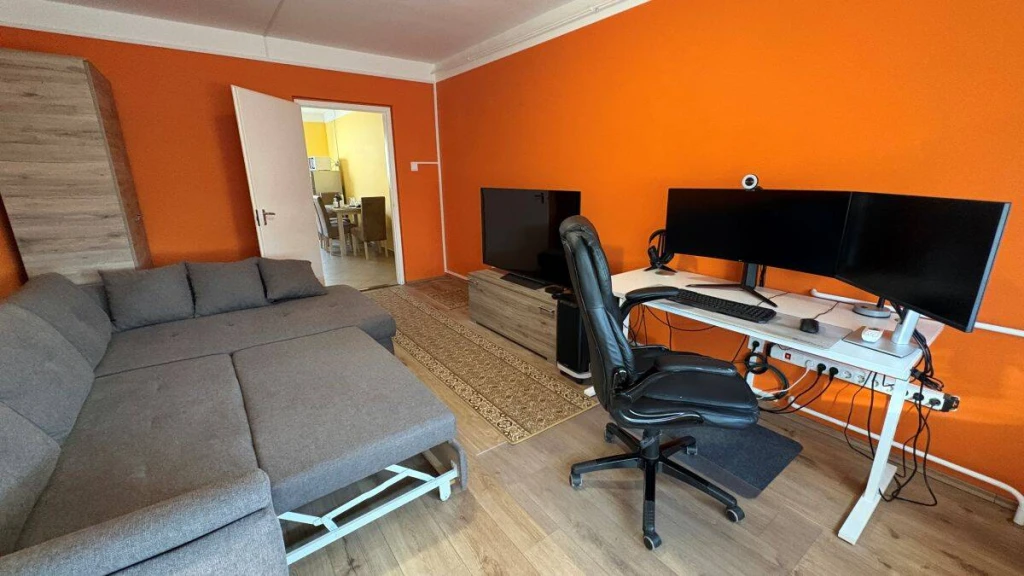 ELADÓ LAKÁS MISKOLCON, A GYŐRI KAPUBAN – JÓ ÁLLAPOT, KIVÁLÓ KÖZLEKEDÉS!