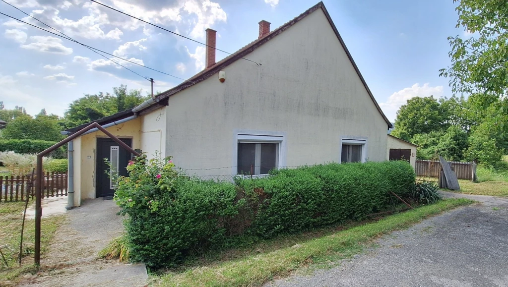 For sale house, Pécs, Basamalom