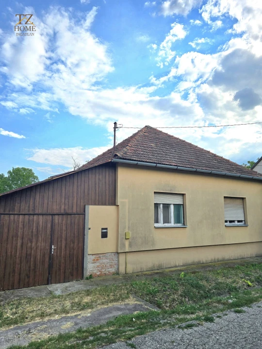 Eladó családi ház, Hódmezővásárhely, Móra Ferenc utca 11
