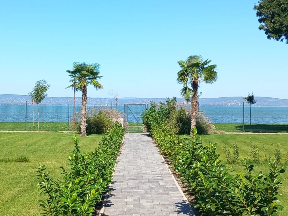 For sale condominium, Siófok