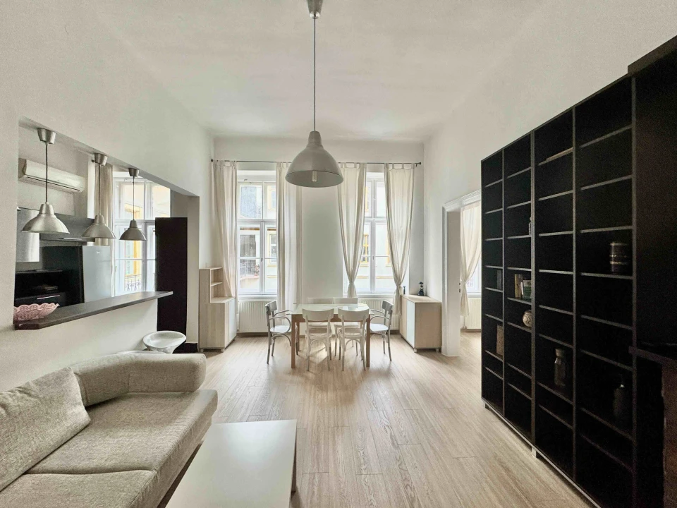 c3-2-name c2-19-name, Budapest V. kerület