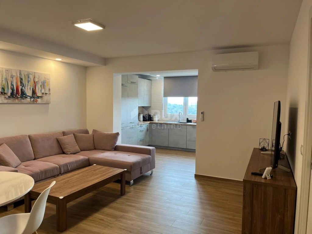 ISZTRIA, PULA, NOVA VERUDA - 2BR+DB lakás vonzó helyen