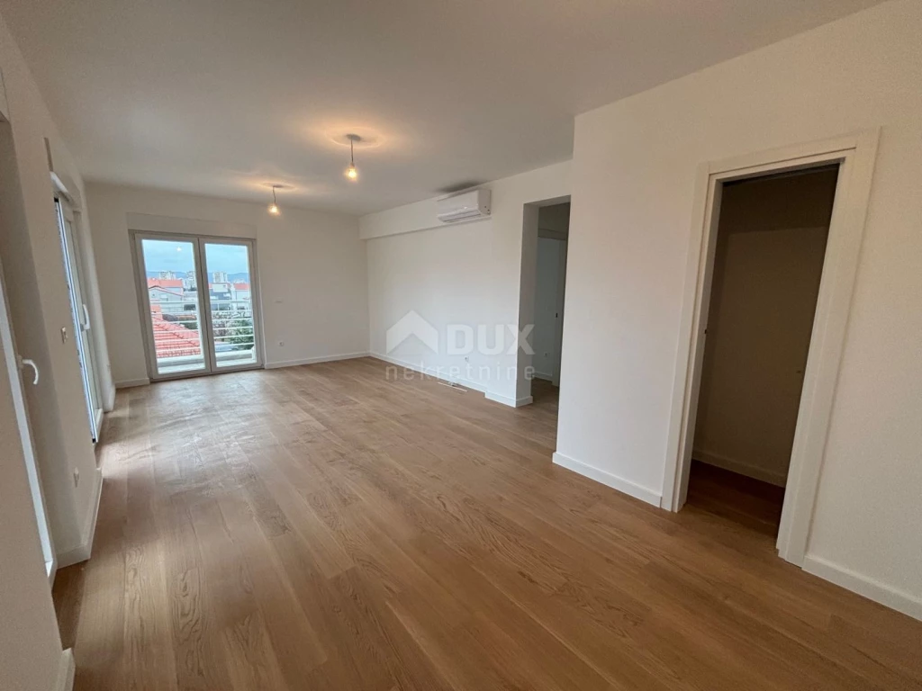 ZADAR, PLOVANIJA - Gyönyörű penthouse egy új épületben