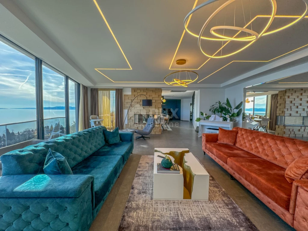 OPATIJA - egyedülálló penthouse két emeleten egy új luxus épületben