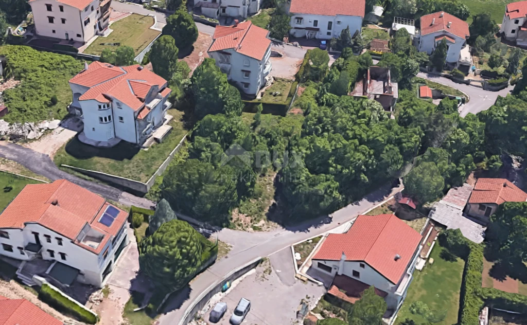 VIŠKOVO, SARŠONI - 845 m2-es építési telek családi ház / lakóépület - lakások számára