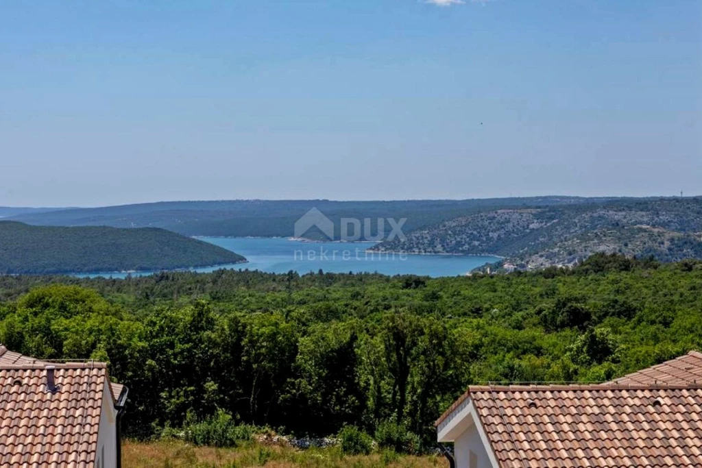 ISZTRIA, RABAC - Telek építési engedéllyel és tengerre néző kilátással